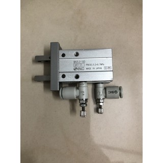 Xi lanh kẹp smc japan - mhzl2-10d