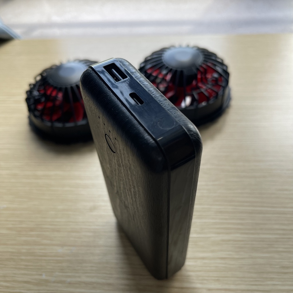 Pin dự phòng điện thoại  dung lượng 24000mah bảo hành 1 năm