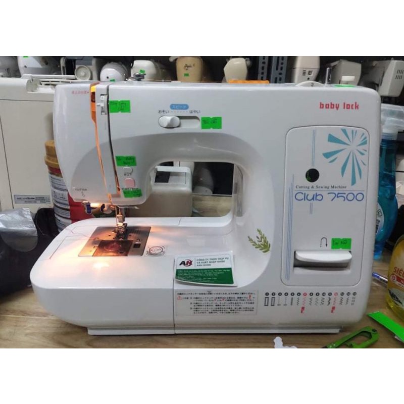 Máy May Juki đời mới máy gia đình nhât máy mini máy gia đình máy thêu máy đa năng