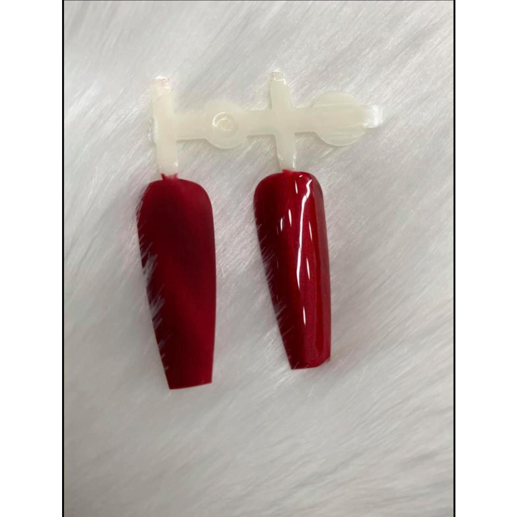 sơn gel đỏ tuyết siêu đẹp