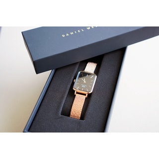 Đồng Hồ Nữ Daniel Wellington Quadro Pressed Melrose Black & Vòng Tay Classic Cuff V1 DW Chính Hãng - OtisWatch