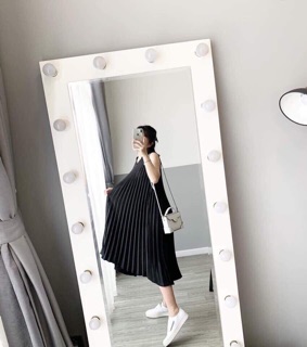 Váy dập ly