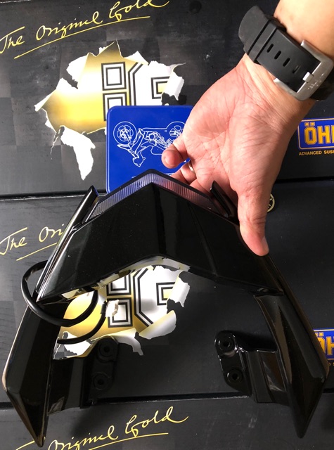 Cảng sau có led Exciter 135 2011-2014