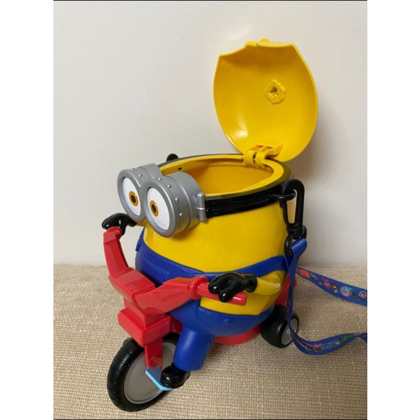 Hộp đựng bắp Minion dễ thương - Mô hình Minions Movie đựng bắp và ly nước chính hãng