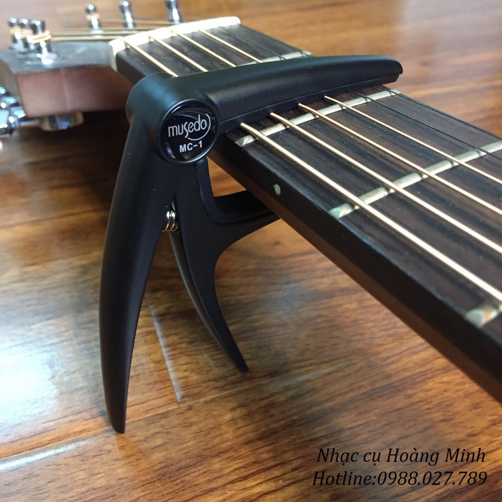 CAPO GUITAR MUSEDO MC1