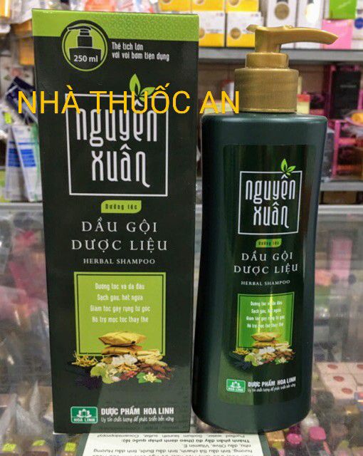 Dầu gội dược liệu Nguyên Xuân chai vòi 250ml