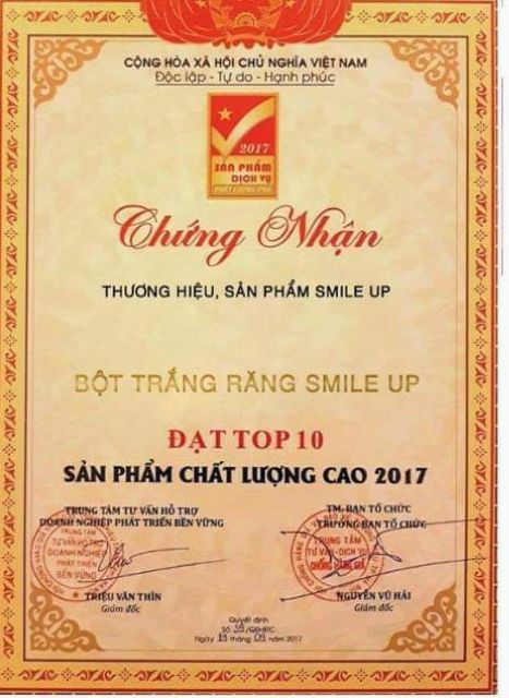 [TẶNG BÀN CHẢI ĐÁNH RĂNG BOSSI] Combo Trắng Răng Than Hoạt Tính SMILE UP