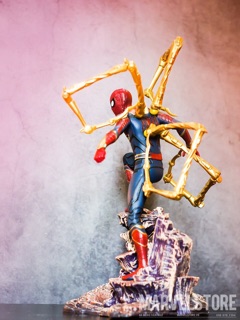 Tượng Ironspider cực đẹp