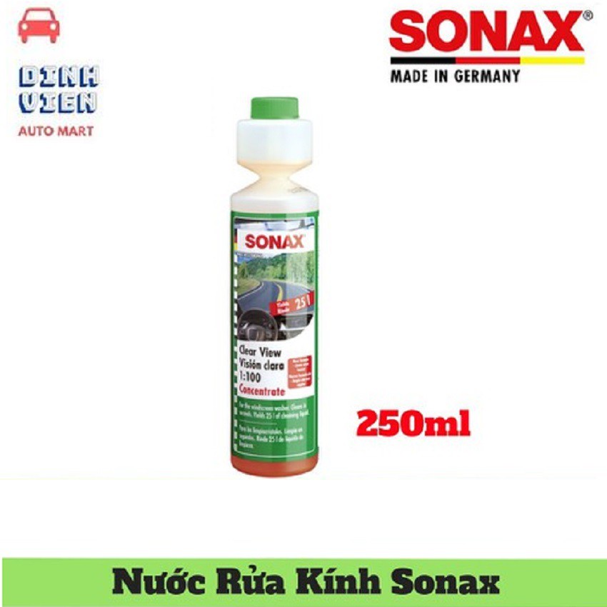 Dung Dịch Làm Trong Kính Lái Khi Mưa SONAX Clear View  371141. Giữ cho kính lái luôn được trong suốt dễ nhìn khi sử dụng