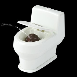 Đồ chơi bồn cầu phun nước lạ mắt
