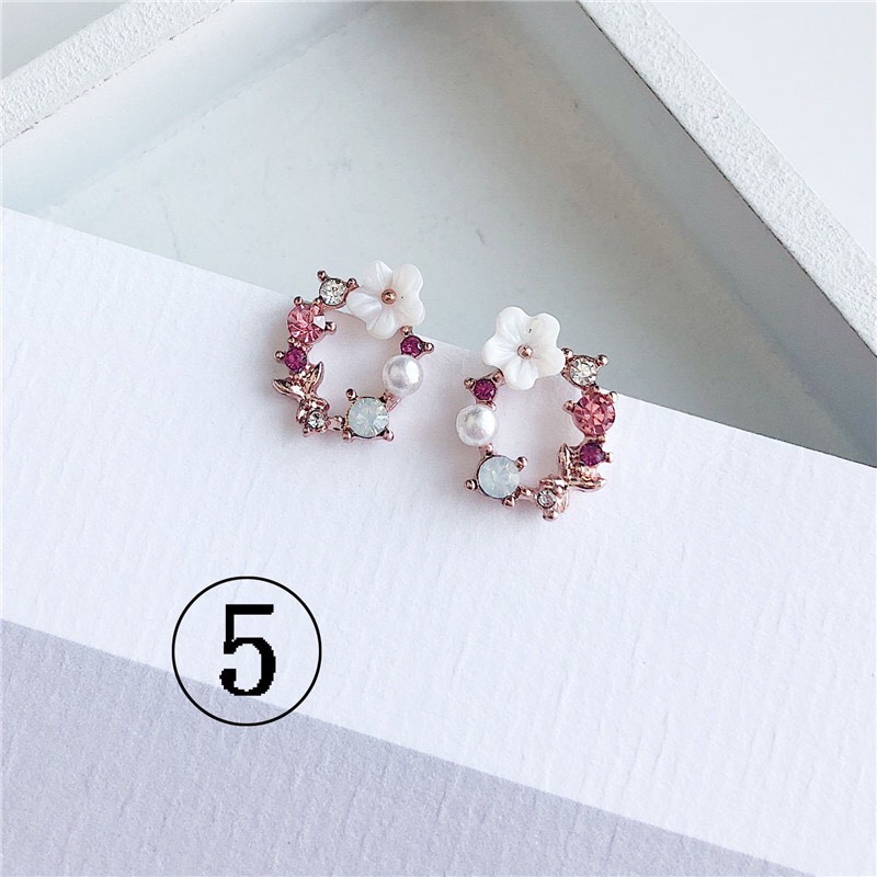 Bông tai hoa kiểu dáng nhỏ xinh K54 Mayconner