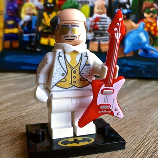 Nhân vật LEGO Minifigures Alfred Quản Gia Nhà Wayne (Batman) 71020 Trong Câu Chuyện LEGO Batman