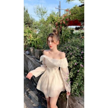 Đầm voan bẹt vài bèo tay loe chiết eo dáng xòe 2 màu
