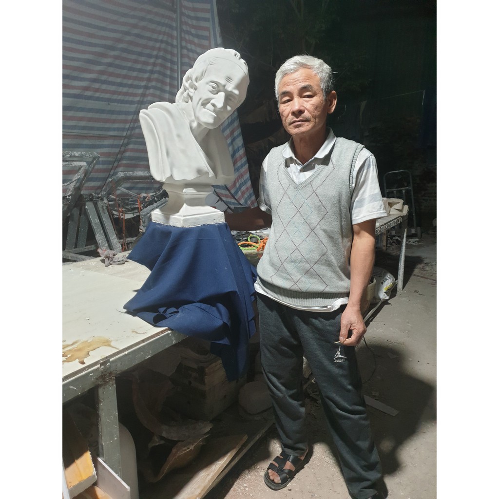 Tượng thạch cao, Tượng trang trí Volte. 62cm