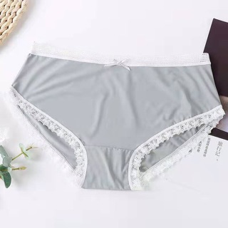 Quần su đúc viền ren