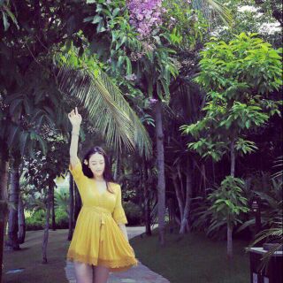 Đầm công chúa phối ren ( hình thật trải sàn)