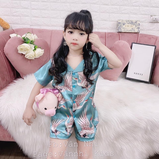 Bộ Pyjama  lụa Satin chim hạc (18-28kg) cho bé trai bé gái chuẩn hàng loại 1