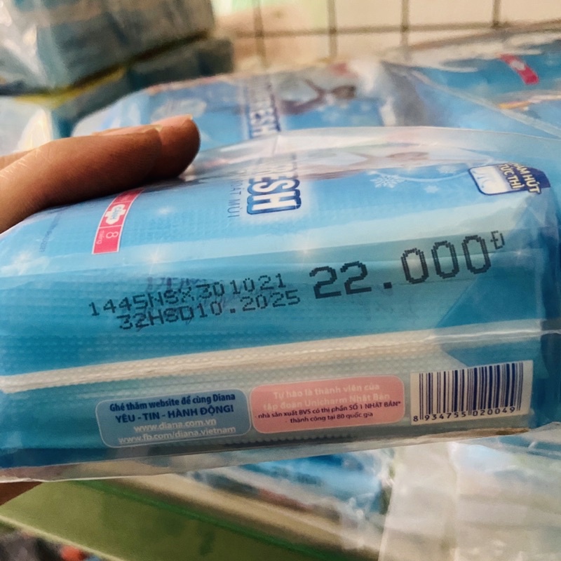 Băng vệ sinh Diana Sensi Cool Fresh siêu mỏng cánh , không cánh