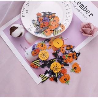 Nút gỗ chủ đề Halloween