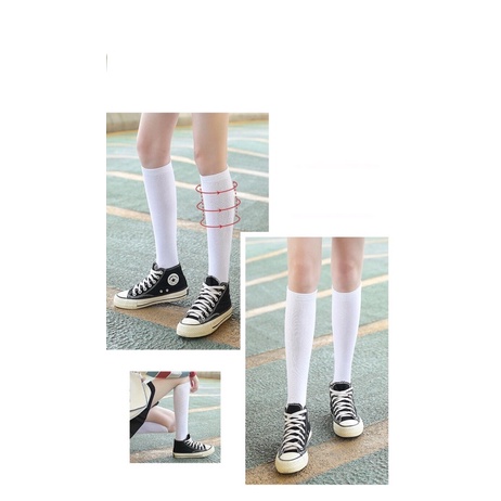 Tất trơn dài rất ôm chân