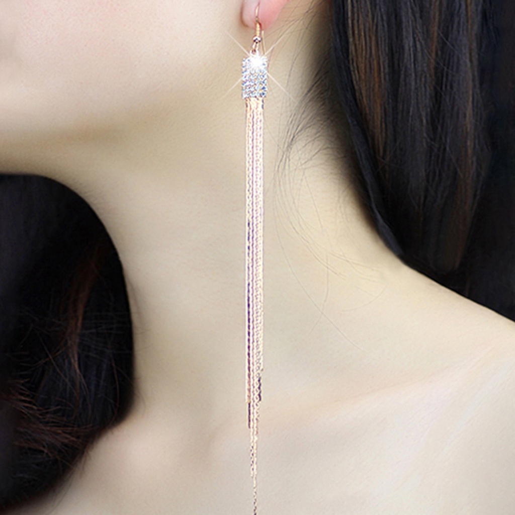 Bông tai dáng dài phối tua rua xinh xắn hợp thời trang cho nữ