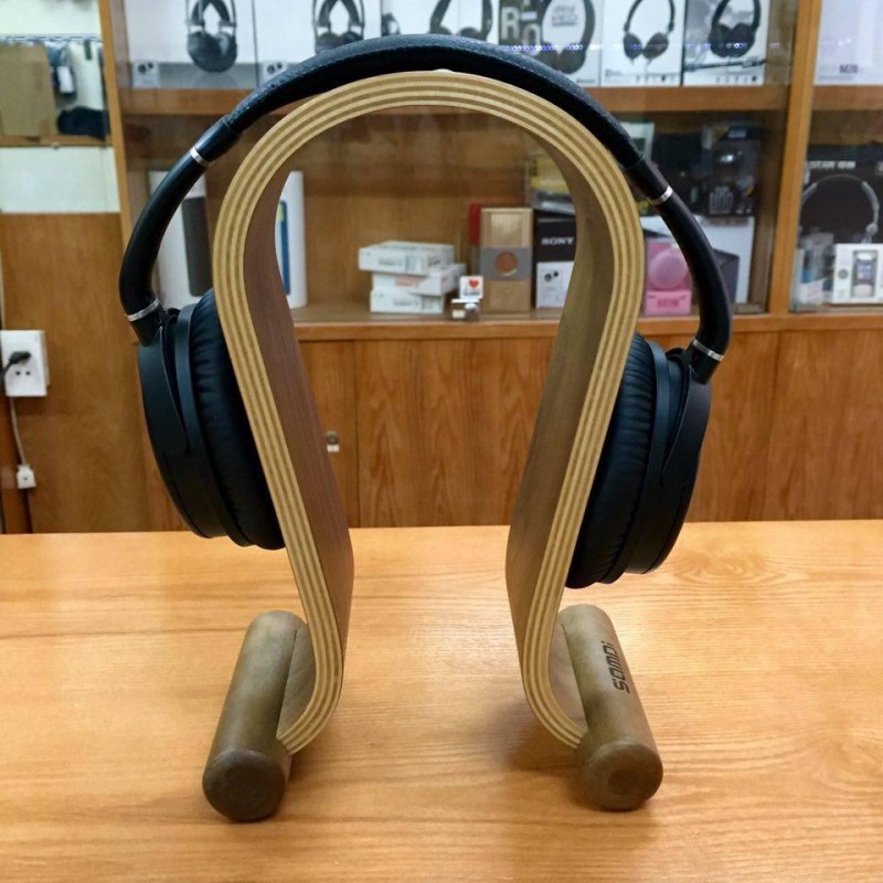 Giá Treo Tai Nghe Omega Wooden