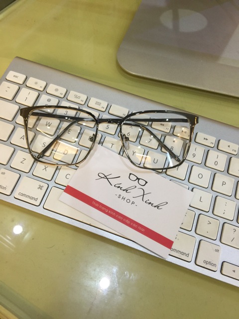 Kính Kim loại gọng mảnh - mắt Vuông Basic | BigBuy360 - bigbuy360.vn