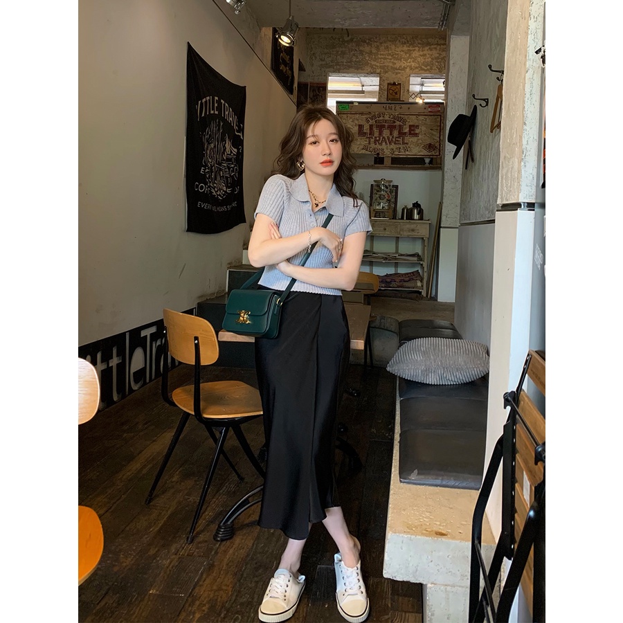 Áo Thun Nữ Tay Ngắn Có Cổ Họa Tiết Sọc Ngang Phong Cách Hàn Quốc