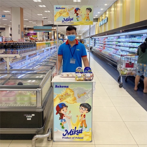 Booth nhôm di động có bánh xe, quầy bán hàng di động có bánh xe, quầy nhôm bánh xe, booth sampling