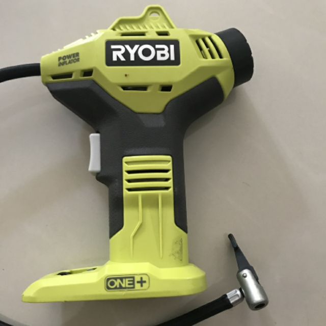 Bơm hơi pin Ryobi