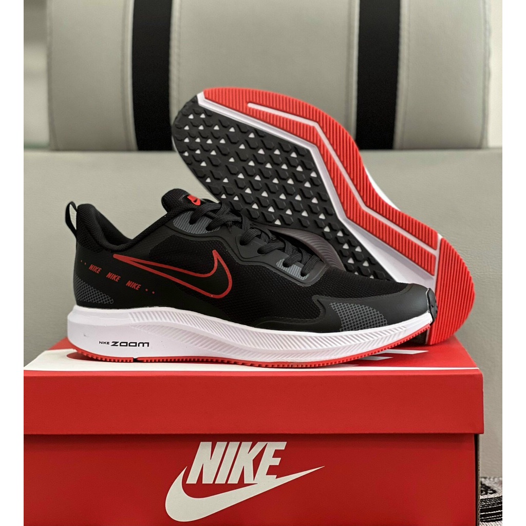 Giày thể thao chạy bộ, bóng đá cho nam Nike Air Zoom Pegasus 25 mẫu đẹp cực HOT - màu đen