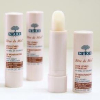 Son dưỡng Nuxe thỏi daisyra