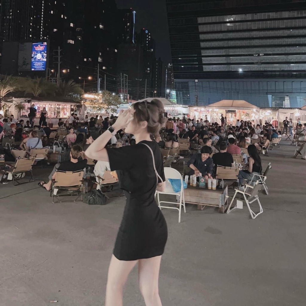 Đầm nữ thời trang mặc đi chơi chất thun borip cổ tròn thêu gấu váy chữ A màu đen