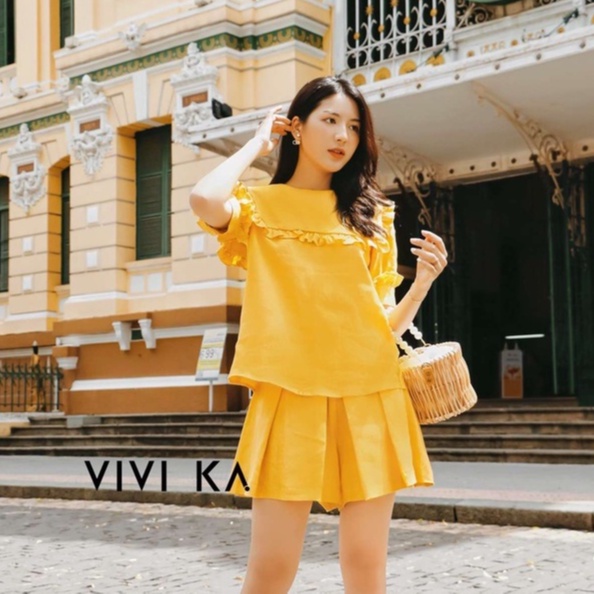 VIVIKA - Set áo thuỷ thủ + Quần váy xếp li vàng chất linen - VKSE016