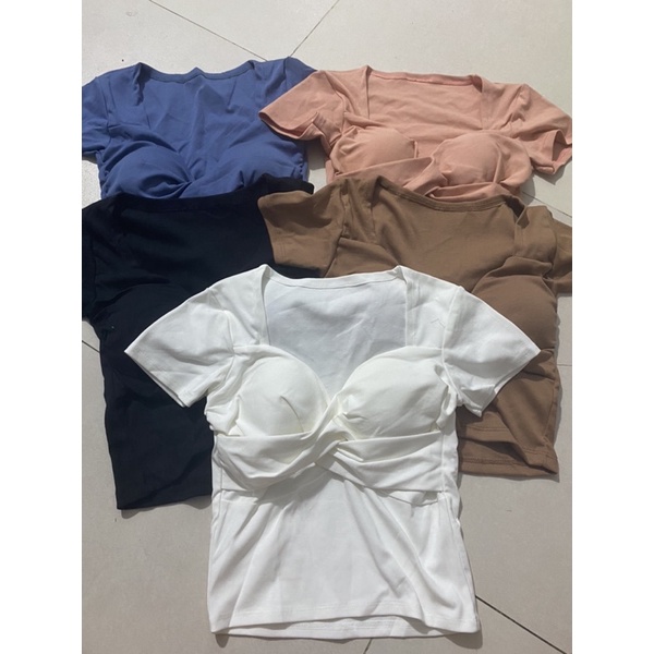 ÁO SOẮN NGỰC CÓ SẴN MÚT - DÁNG NGẮN