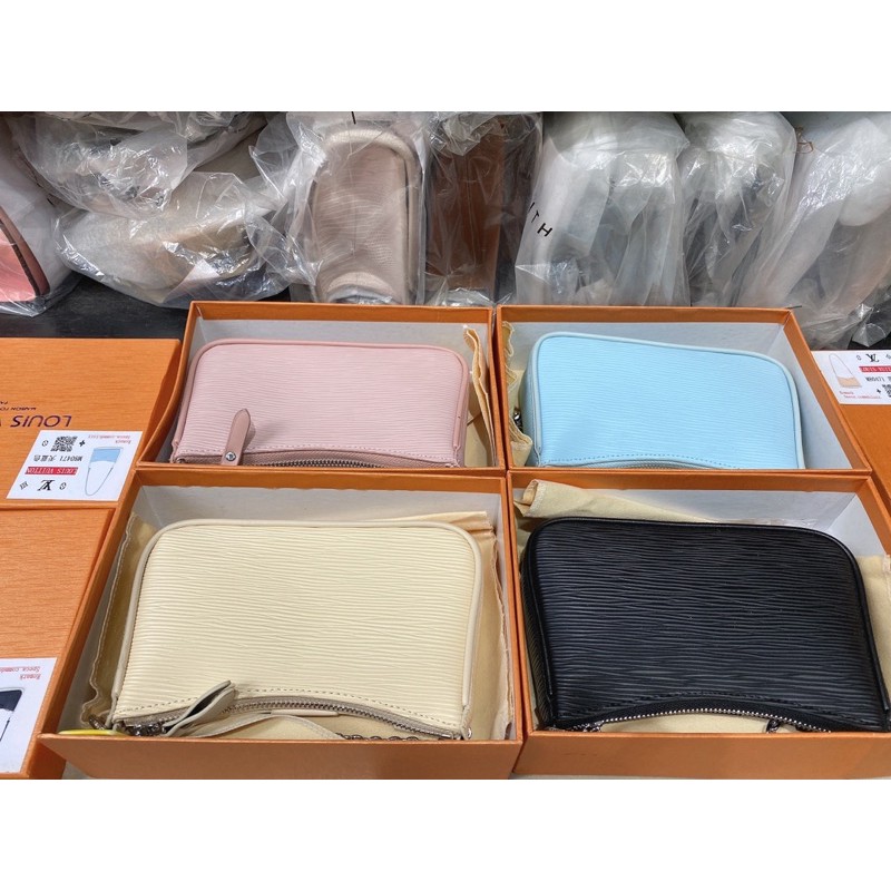 Túi LV pochette epi đeo chéo kẹp nách