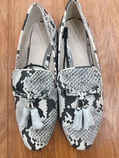 Giầy loafer zara