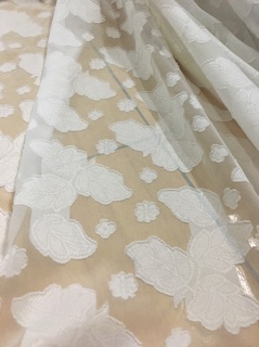 Vải organza đẹp trắng