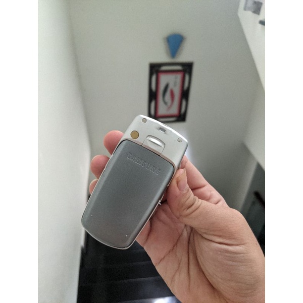 Samsung E715 zin nguyên bản