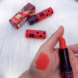 Son Lì Dưỡng Ẩm Lovefit Chocolate Lipstick Amok