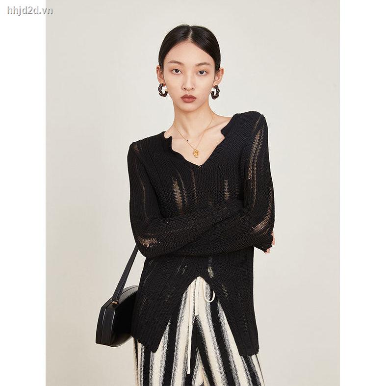 Áo Sweater Dệt Kim Tay Dài Cổ Chữ v Khoét Lỗ Thiết Kế Độc Đáo 2022 Thời Trang Cho Nữ