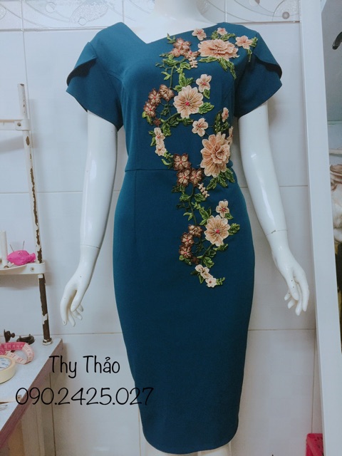 Đầm trung niên nữ thiết kế phối hoa, dự tiệc xanh đen