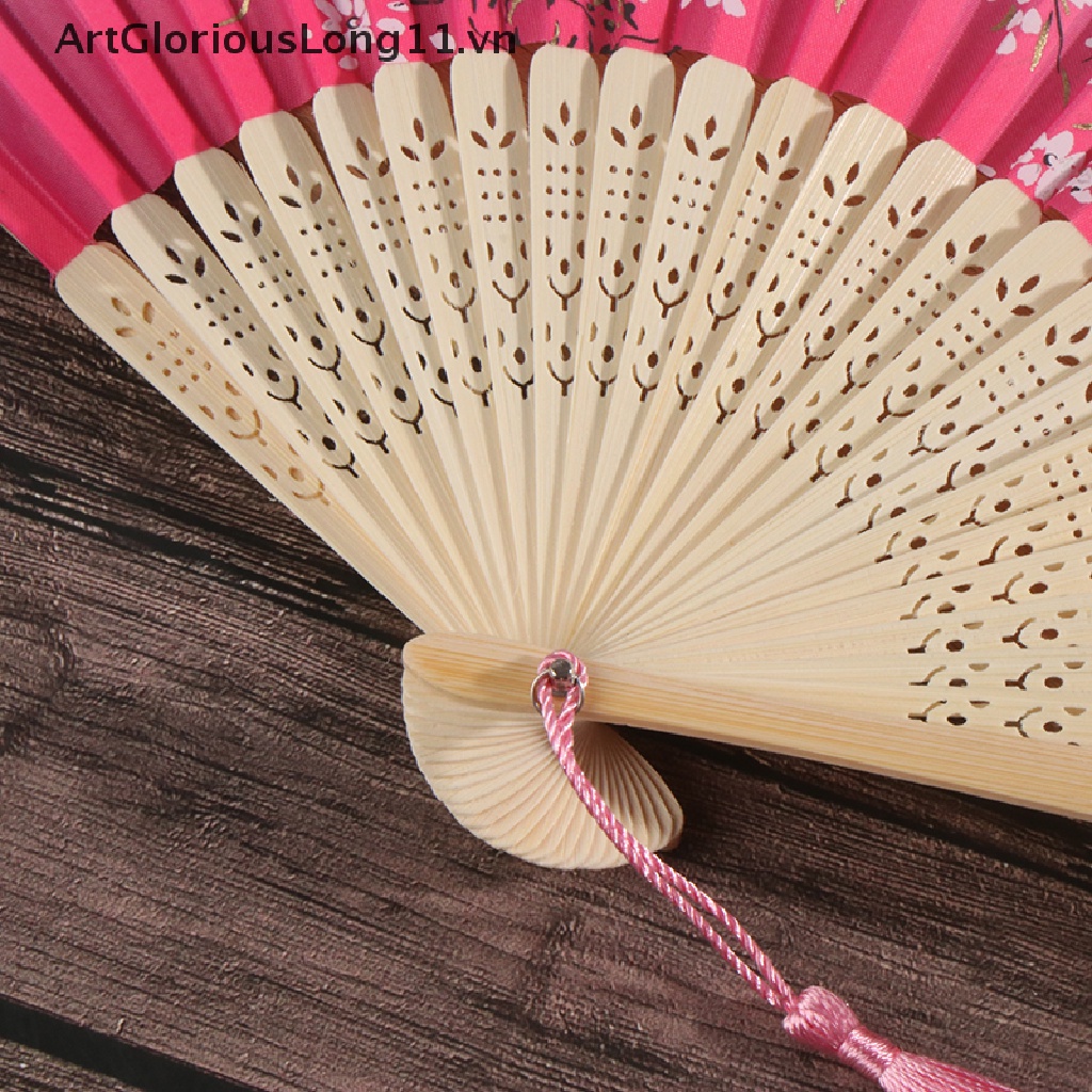 Quạt Xếp Cầm Tay Bằng Tre Lụa Họa Tiết Hoa Phong Cách Trung Quốc Cổ Điển