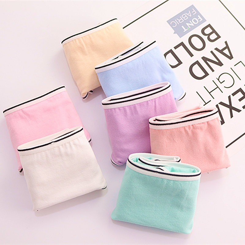 Quần lót cotton màu trơn