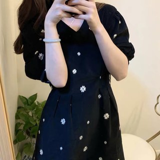 Đầm hoa cổ V bigsize