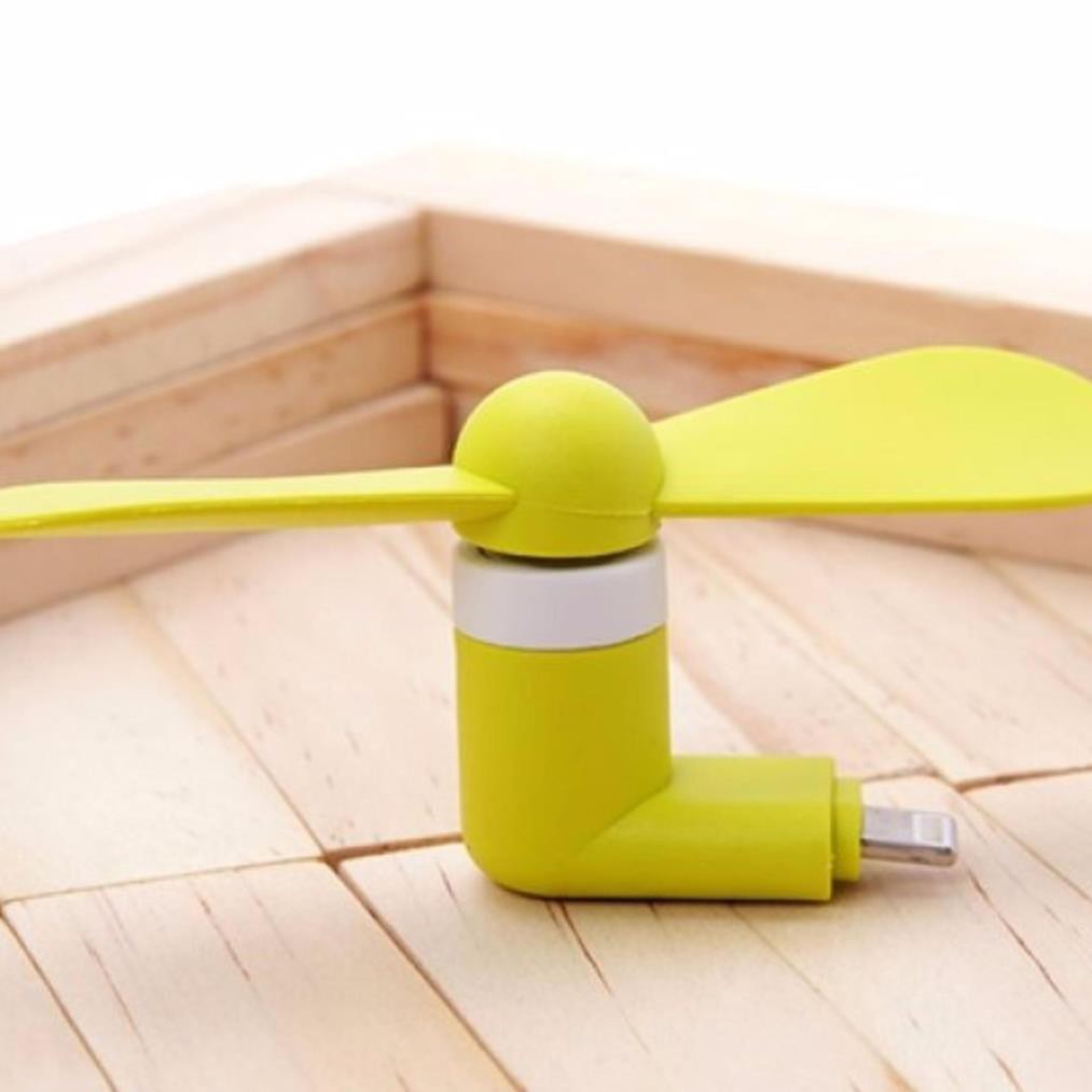 Quạt mini USB 2 cánh cắm chân điện thoại tiện dụng cho các dòng máy | BigBuy360 - bigbuy360.vn