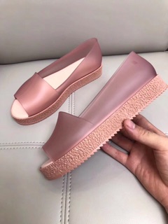 Giày hở mũi Melissa