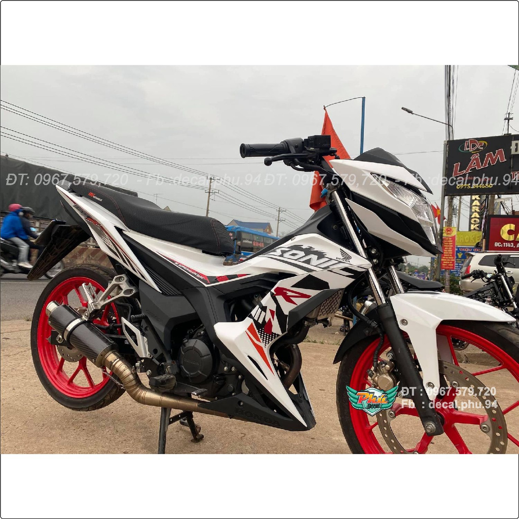 Tem Rời Sonic trắng đen (J)