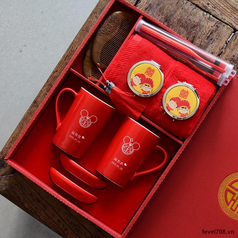 ✶¤❃Bóng Cặp vợ chồng mới cưới Bộ cốc đánh răng Bộ cốc rửa cưới Cốc màu đỏ Một cặp đôi đánh răng Bộ cốc