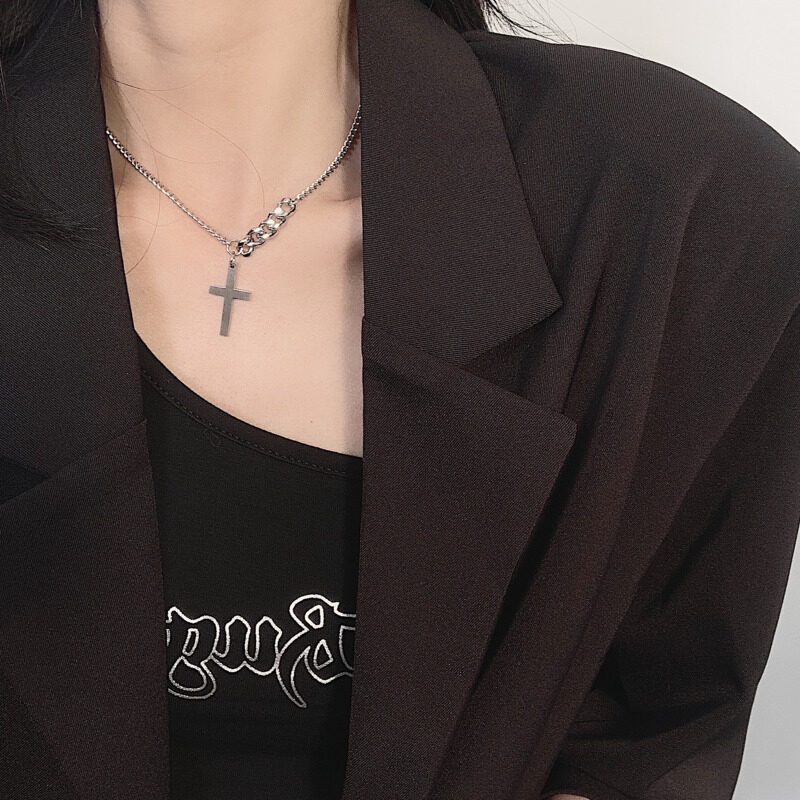 Vòng cổ Mặt Thánh Giá Phong Cách Vintage